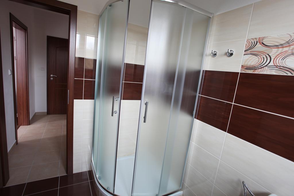 Penzion U Sklepu Otel Hovorany Dış mekan fotoğraf